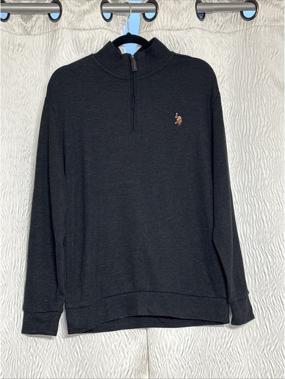 US Polo Association  - 1/4 Zip Long Sleeve Black Sweater - Size Medium